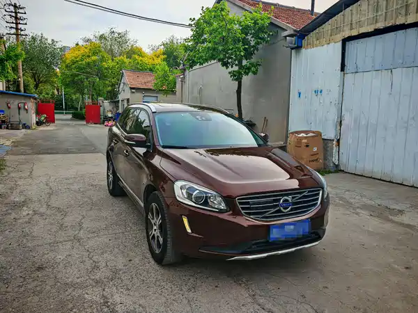 Volvo XC60 2015