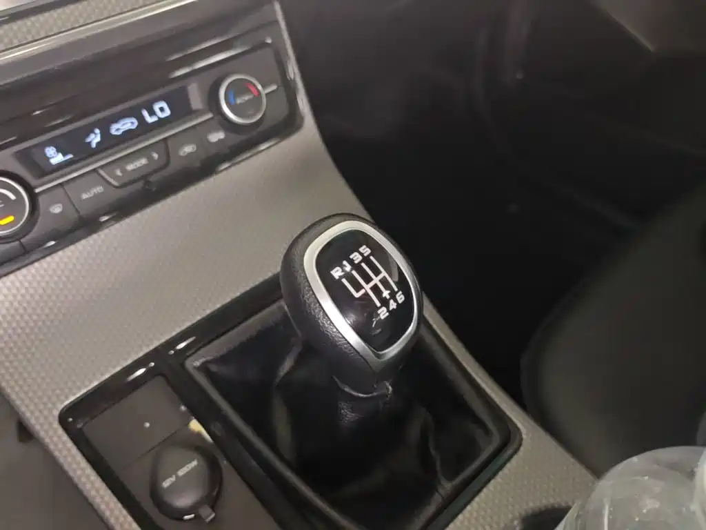 Geely Emgrand GS 2017 — фото 14