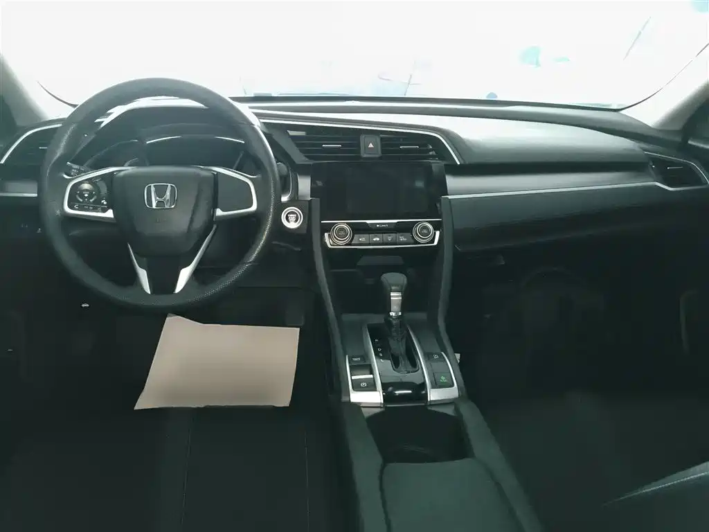 Honda Civic 2016 — фото 10