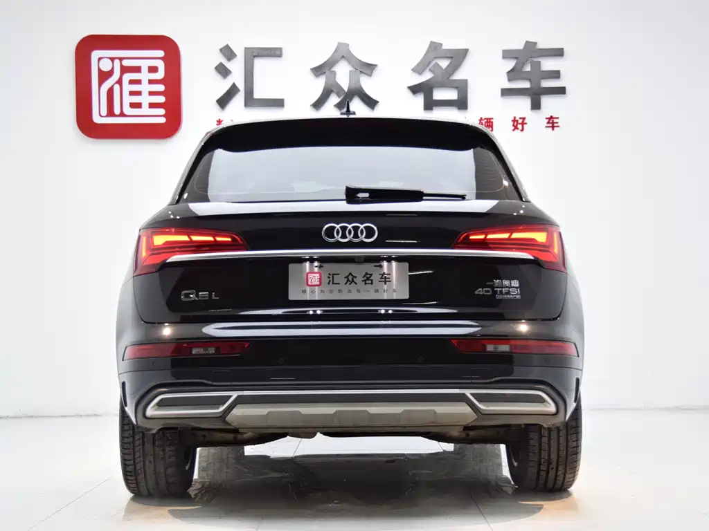 Audi Q5L 2023 — фото 22
