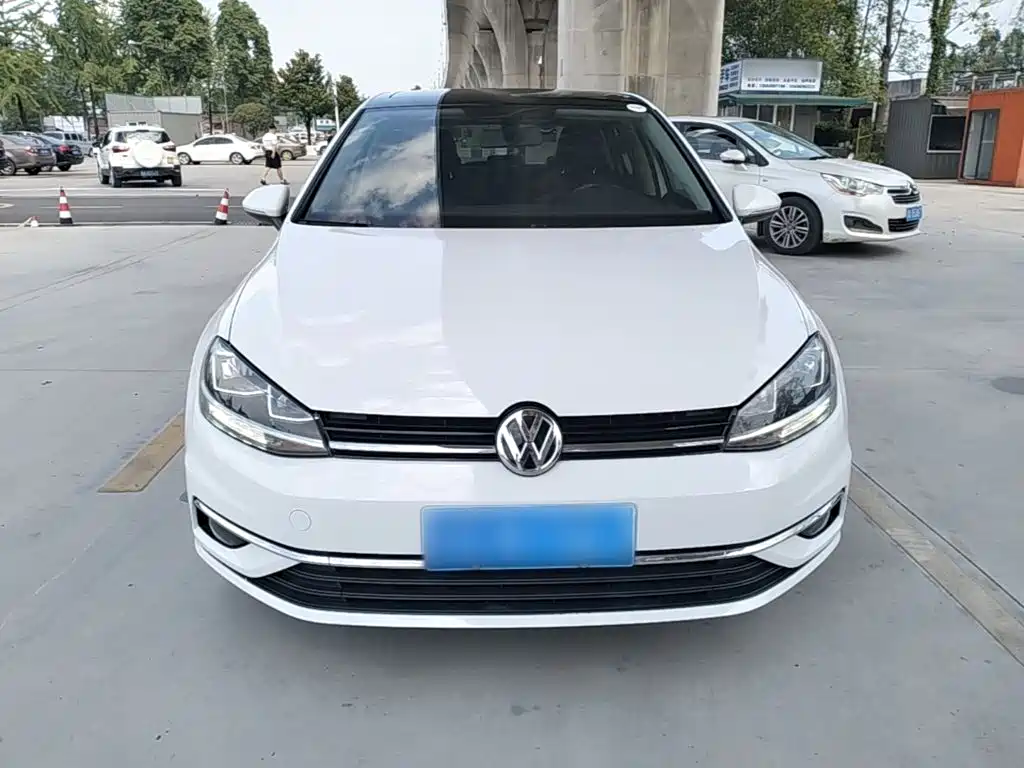 Volkswagen Golf 2020