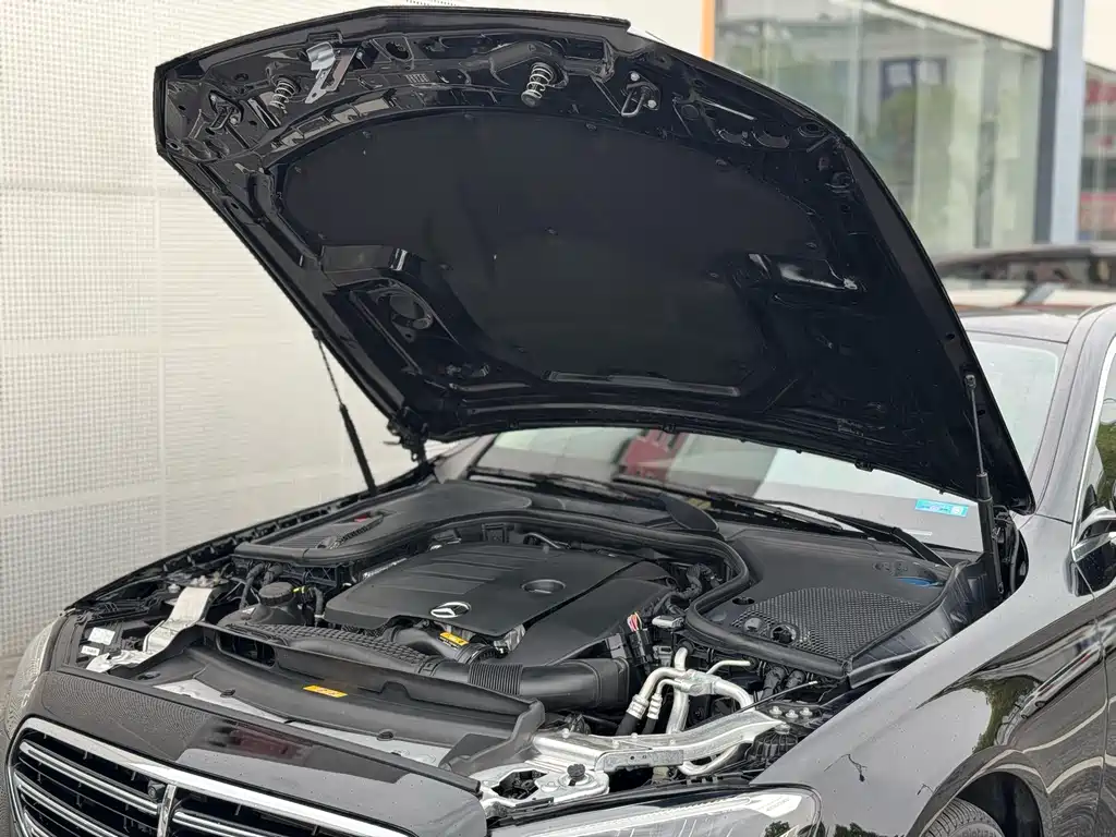 Mercedes-Benz E-Class 2023 — фото 49