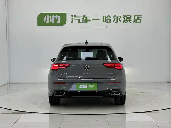 Volkswagen Golf 2024