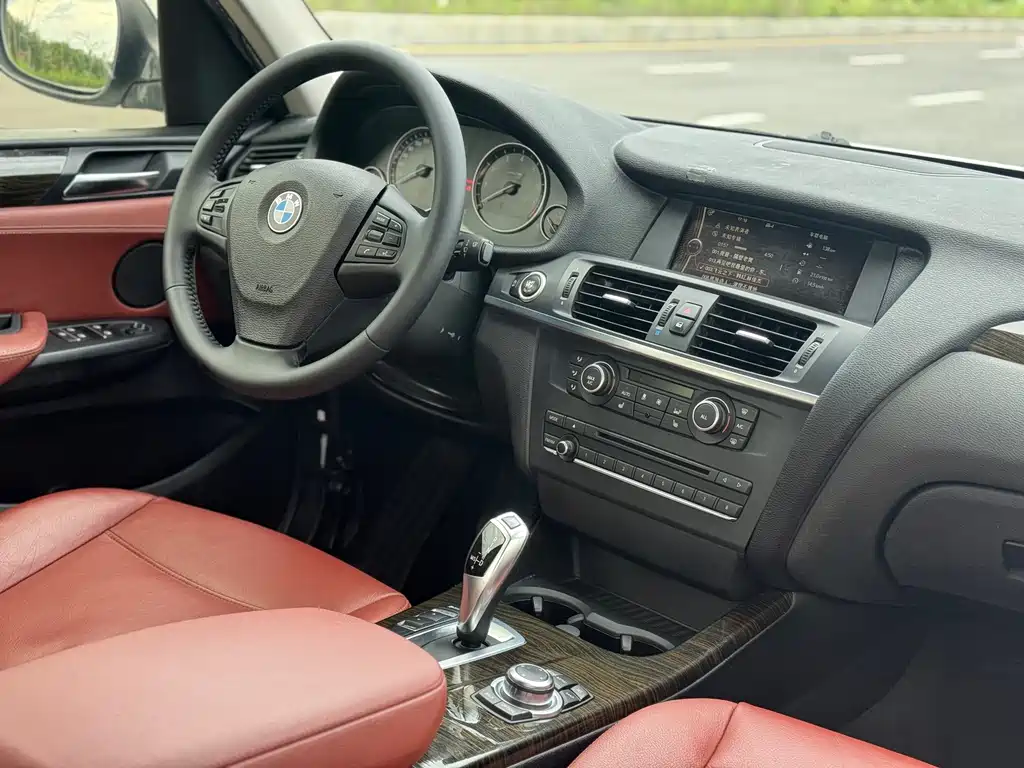 BMW X3 2013 — фото 16