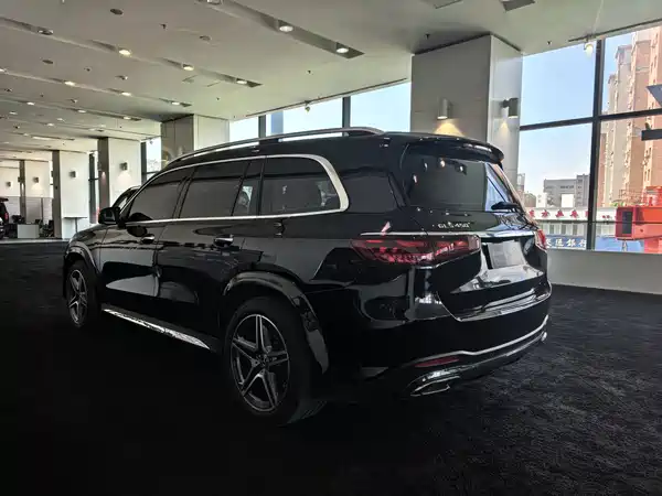 Mercedes-Benz GLS 2024