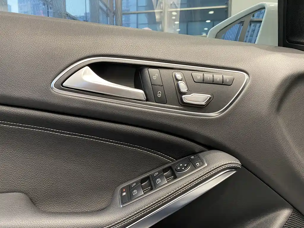 Mercedes-Benz GLA 2017