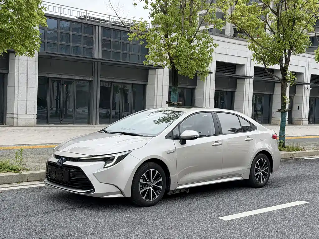 Toyota Levin 2023 — фото 1