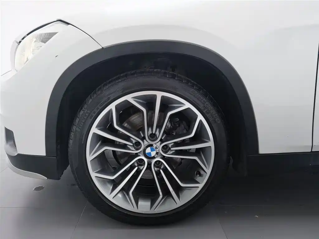 BMW X1 2016 — фото 17