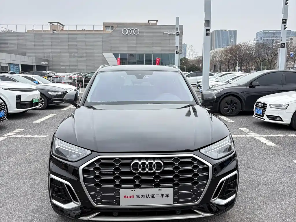 Audi Q5L 2022 — фото 2