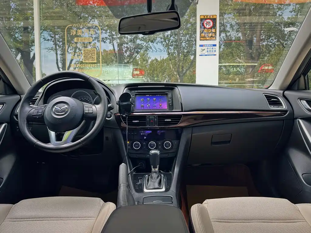 Mazda Atenza 2016 — фото 10