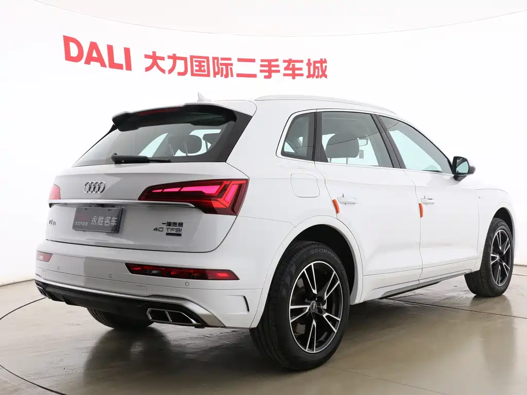 Audi Q5L 2025 — фото 14