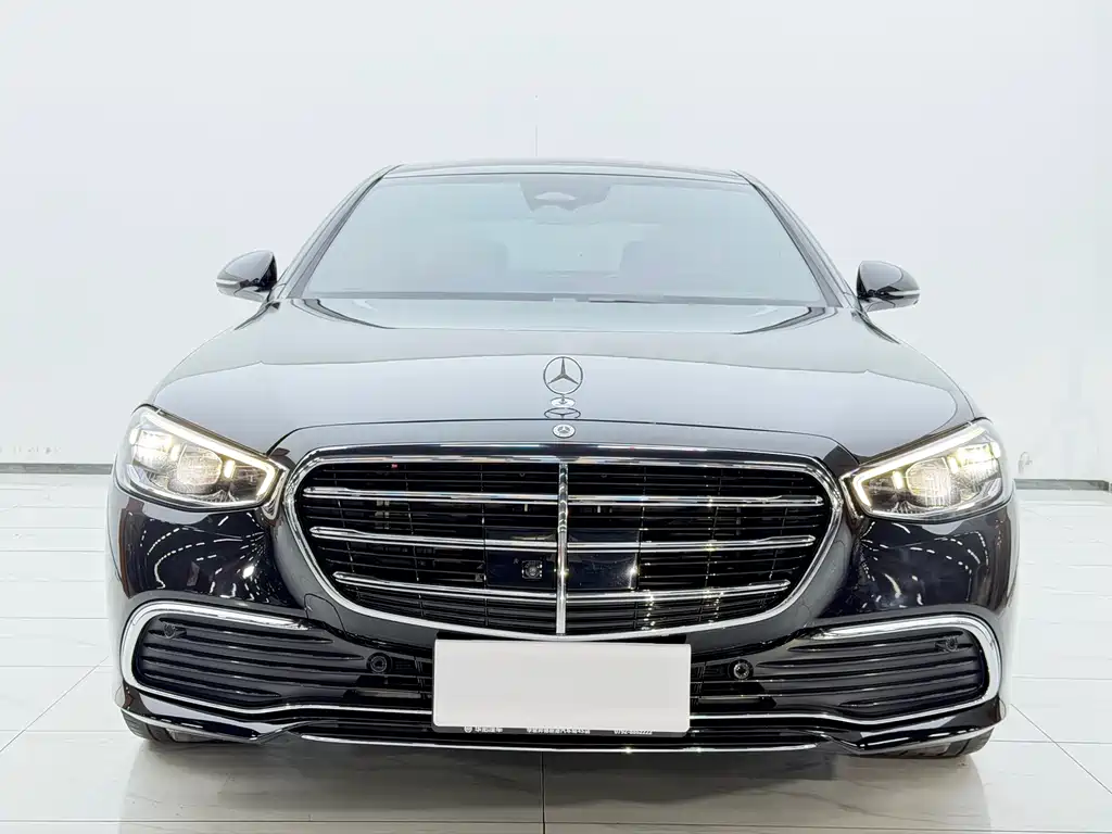 Mercedes-Benz S-Class 2024