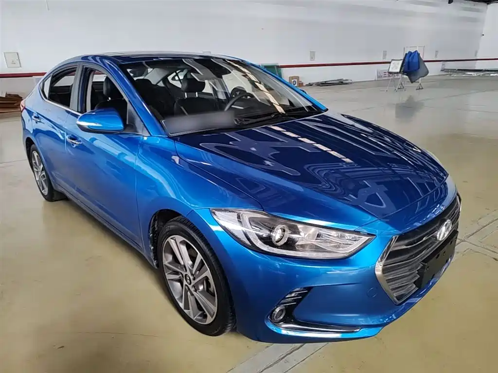 Hyundai Elantra 2017 — фото 4