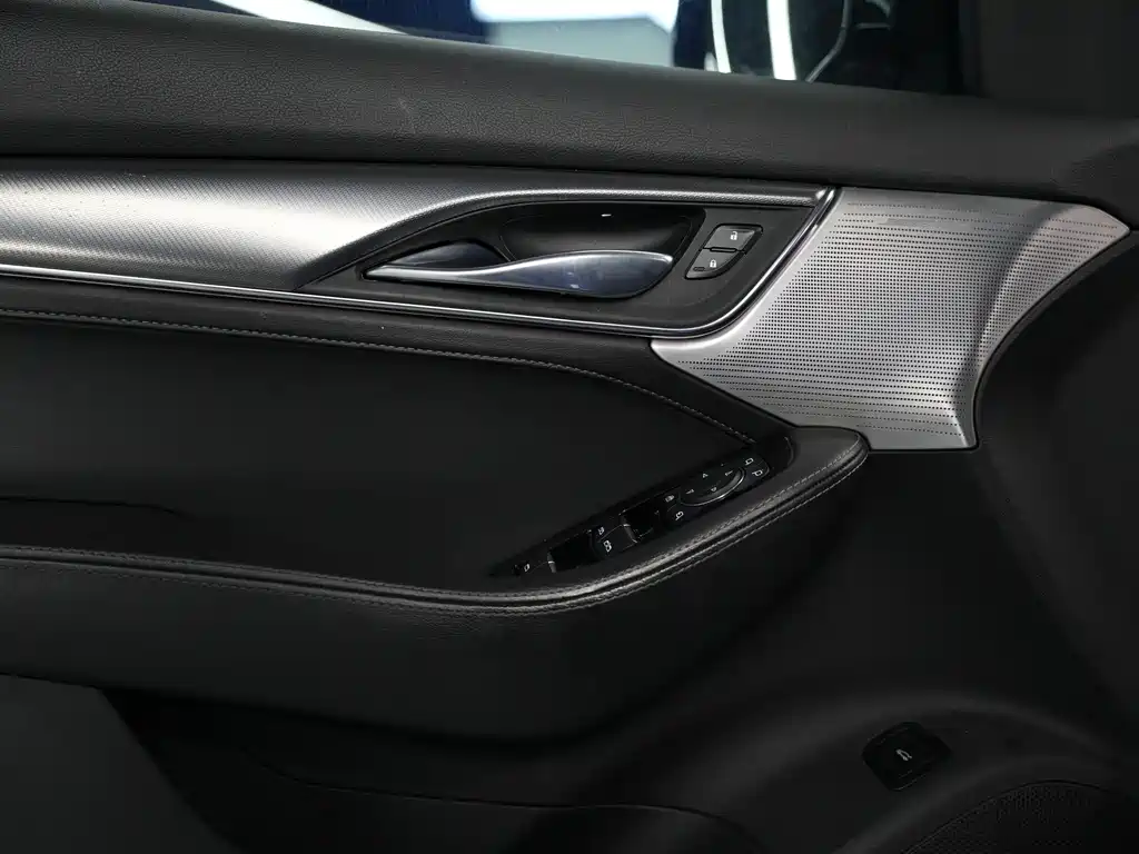 Cadillac CT5 2021 — фото 12