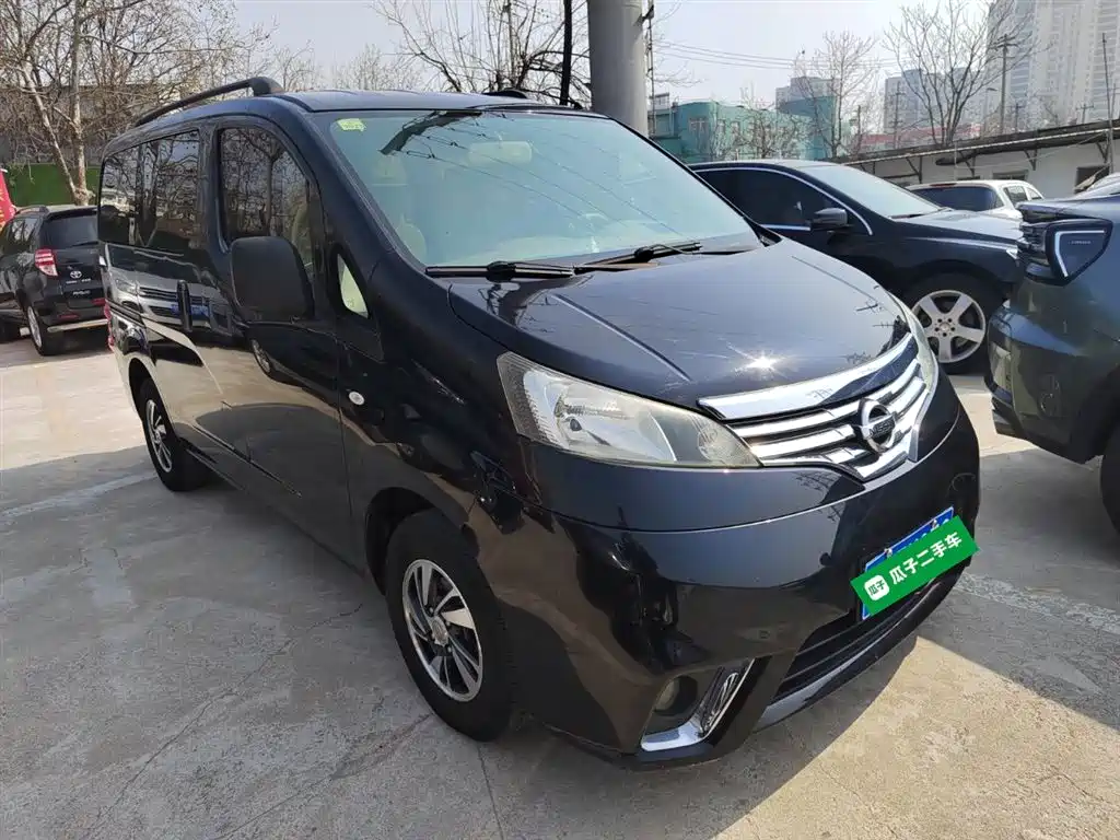 Nissan NV200 2017 — фото 22
