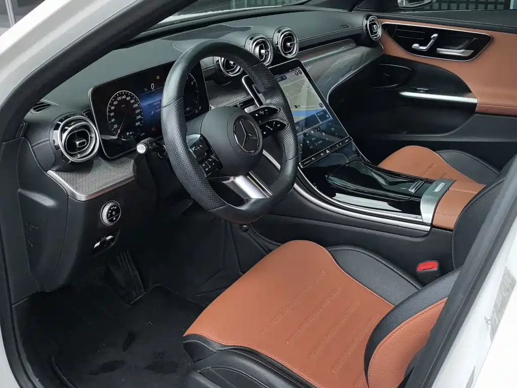 Mercedes-Benz C-Class 2022 — фото 10
