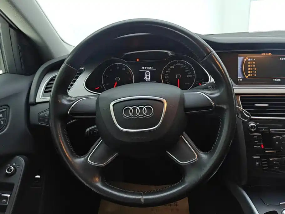 Audi A4L 2016 — фото 15