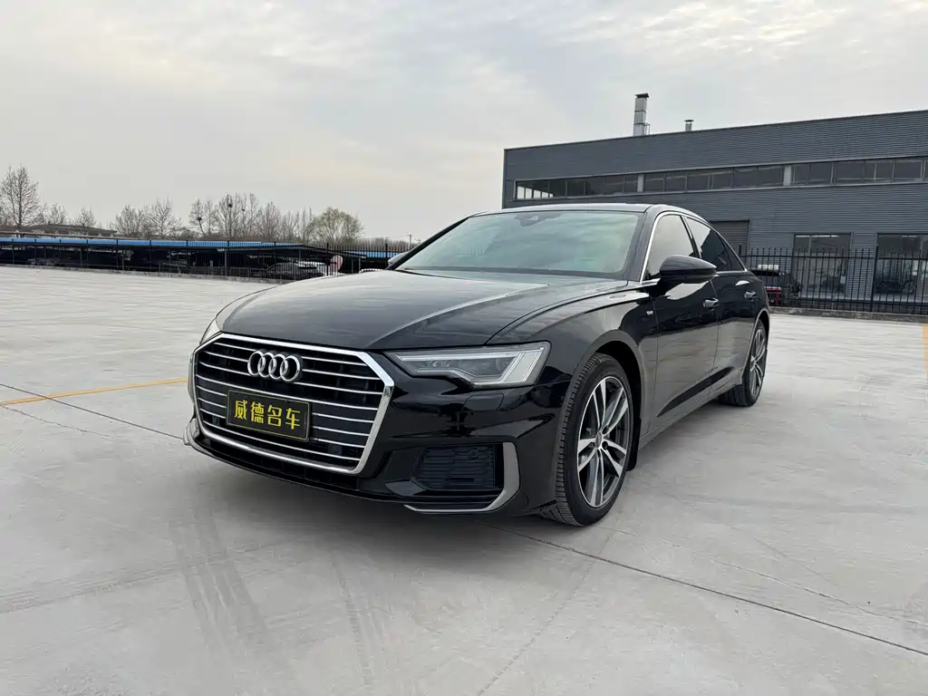 Audi A6L 2019 — фото 1
