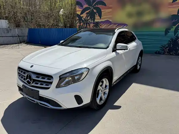 Mercedes-Benz GLA 2018