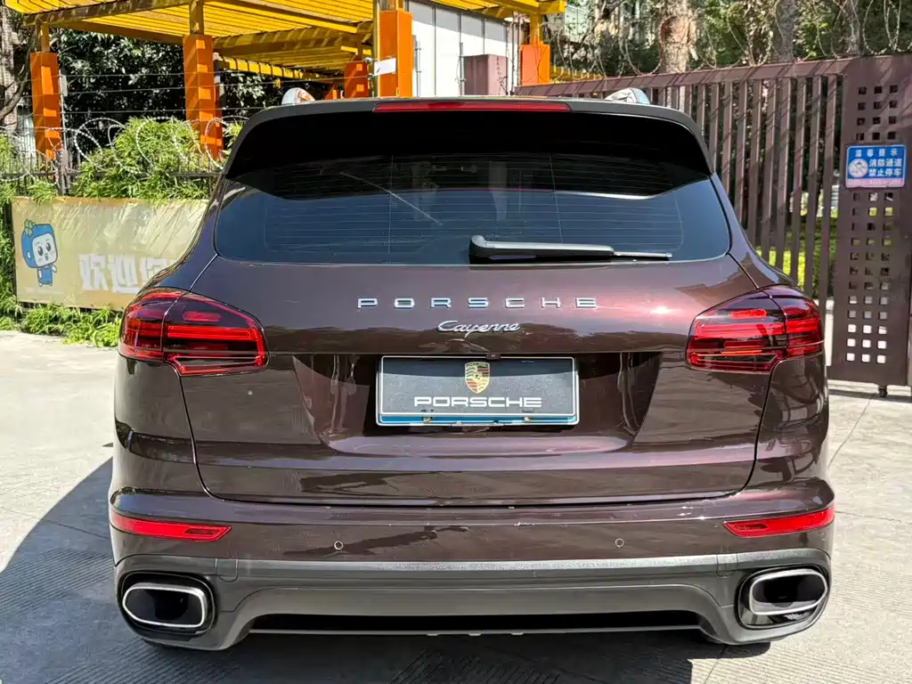 Porsche Cayenne 2017 — фото 6