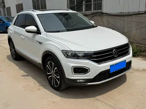 Volkswagen T-Roc 2023