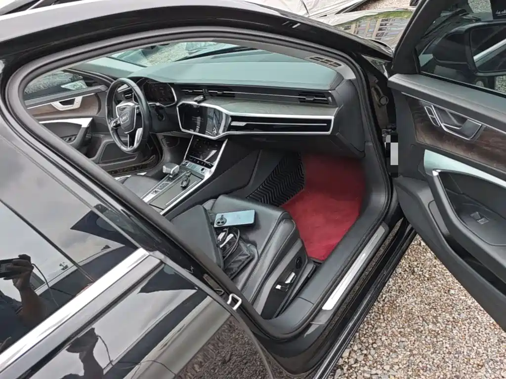 Audi A6L 2022 — фото 11