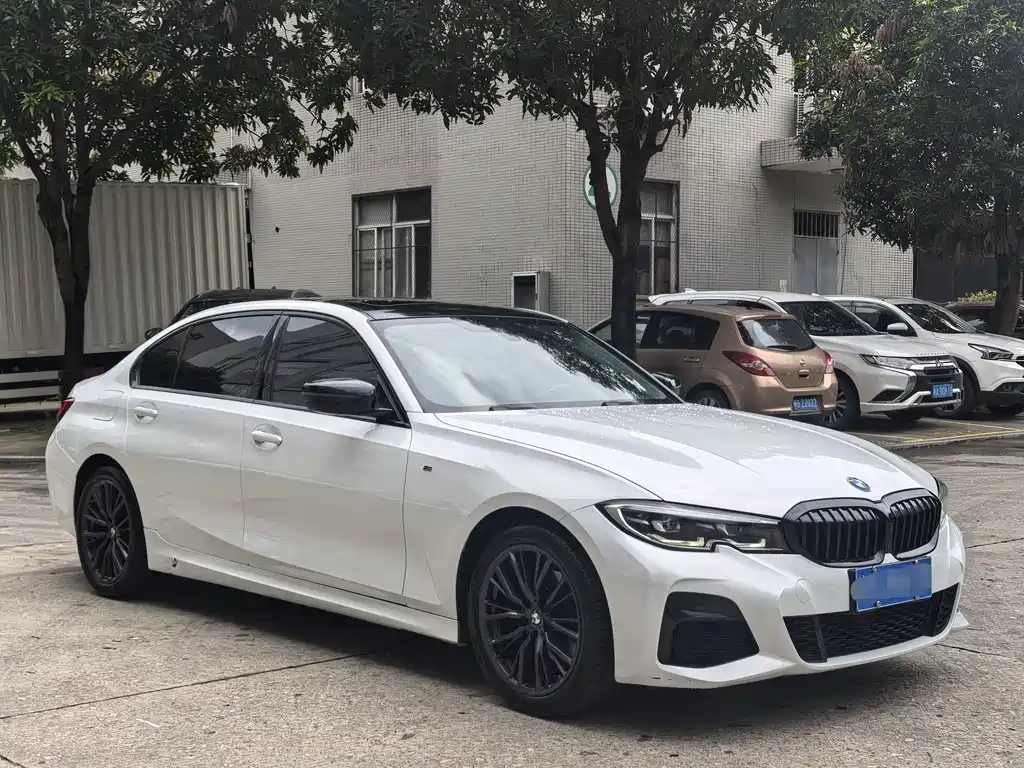 BMW 3 Series 2020