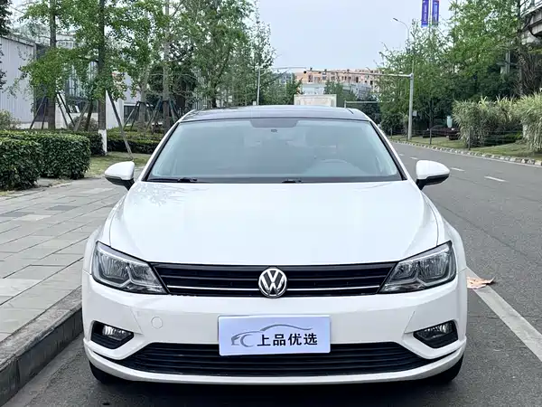 Volkswagen Lamando 2015