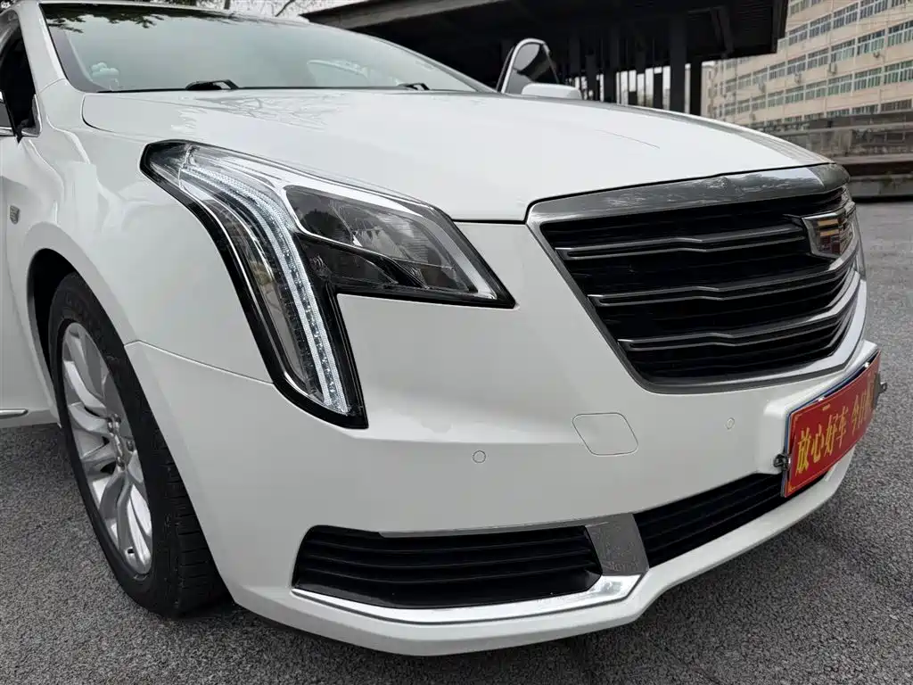 Cadillac XTS 2019 — фото 24