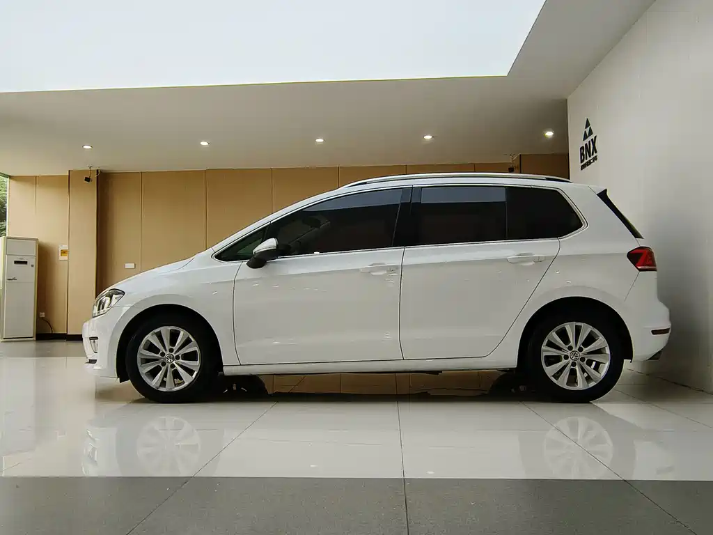 Volkswagen Golf Jialu 2017 — фото 4