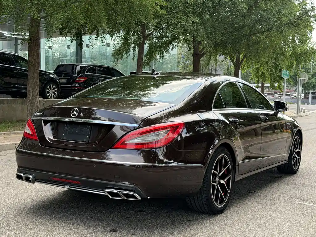 Mercedes-Benz CLS 2013 — фото 20
