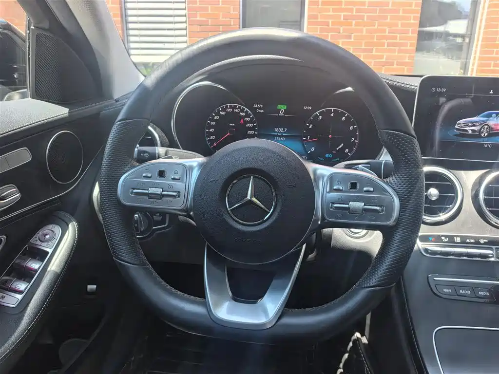 Mercedes-Benz C-Class 2020 — фото 18