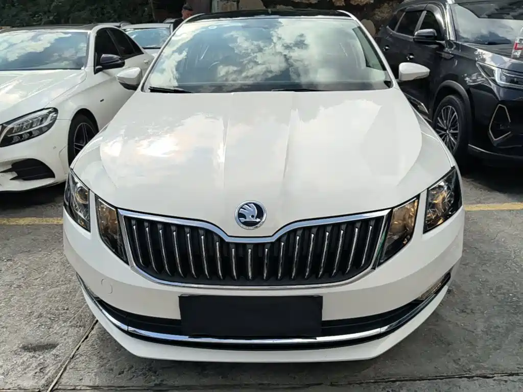 Skoda Octavia 2017 — фото 3