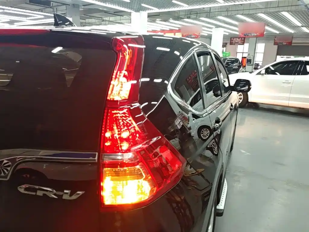 Honda CR-V 2016 — фото 24