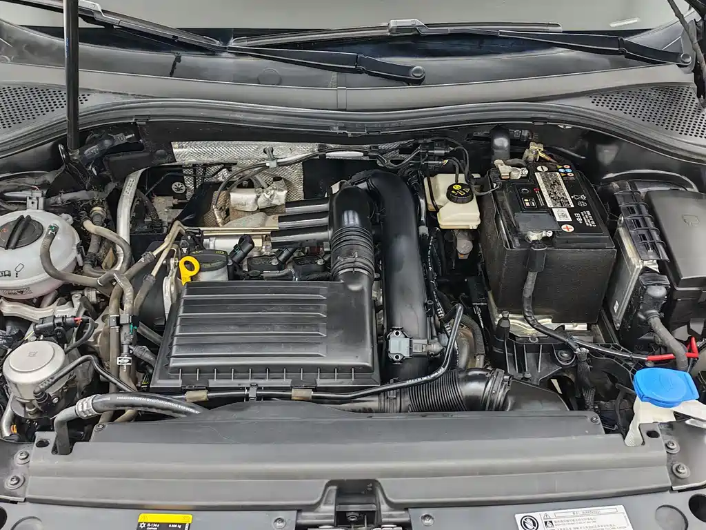 Volkswagen Tiguan L 2023 — фото 17