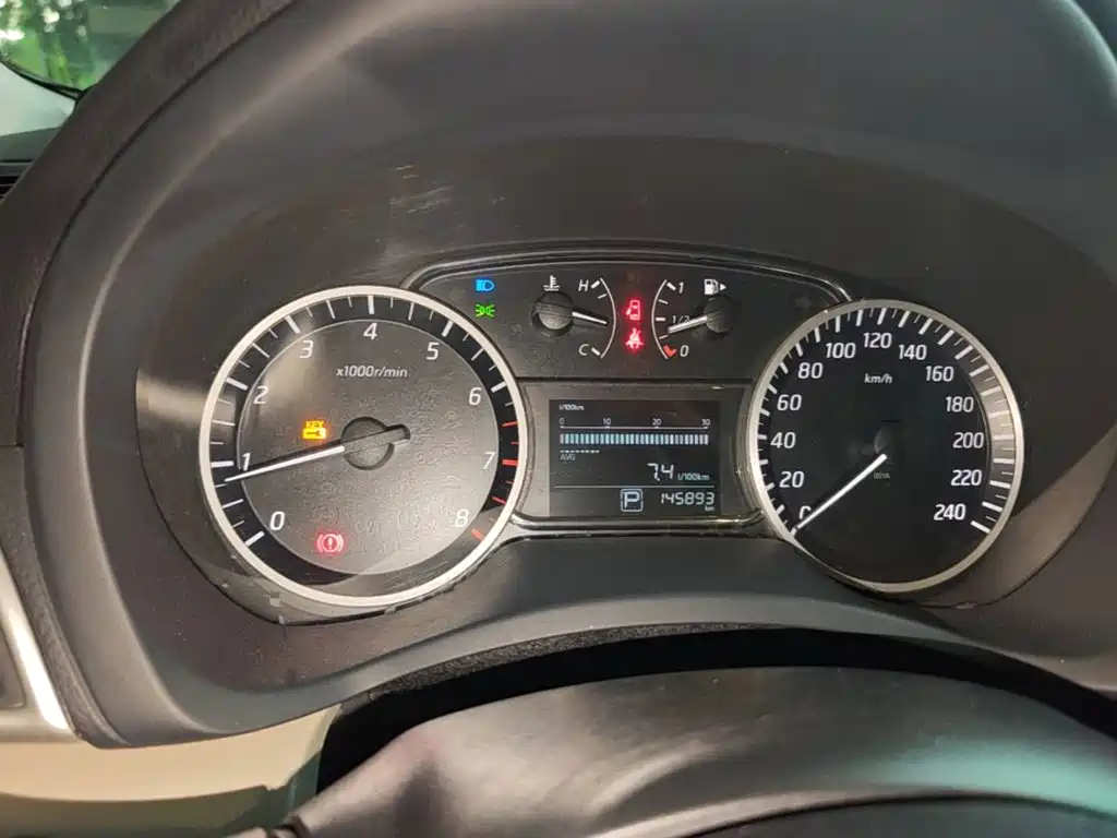 Nissan Sylphy 2019 — фото 12