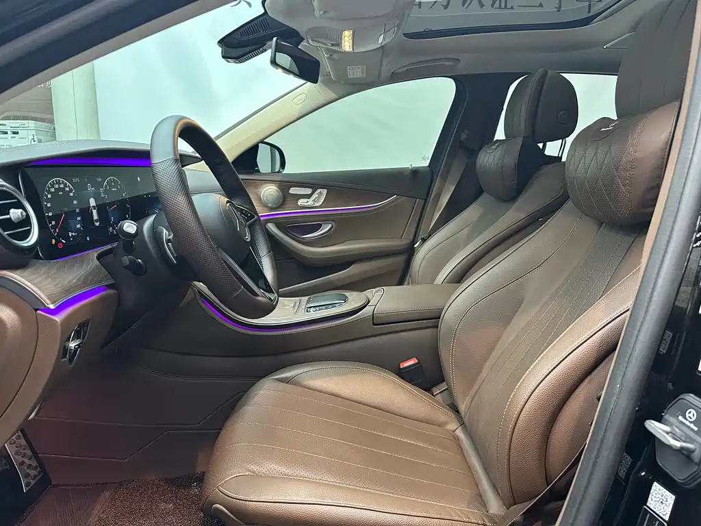 Mercedes-Benz E-Class 2023 — фото 11