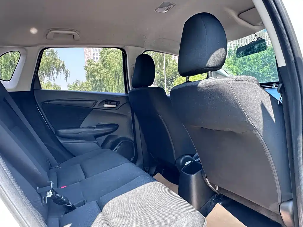 Honda Fit 2018 — фото 13