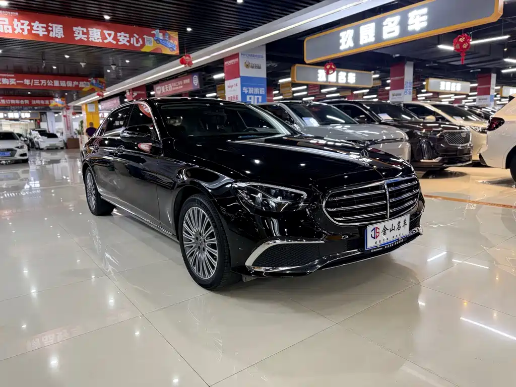 Mercedes-Benz E-Class 2023 — фото 2