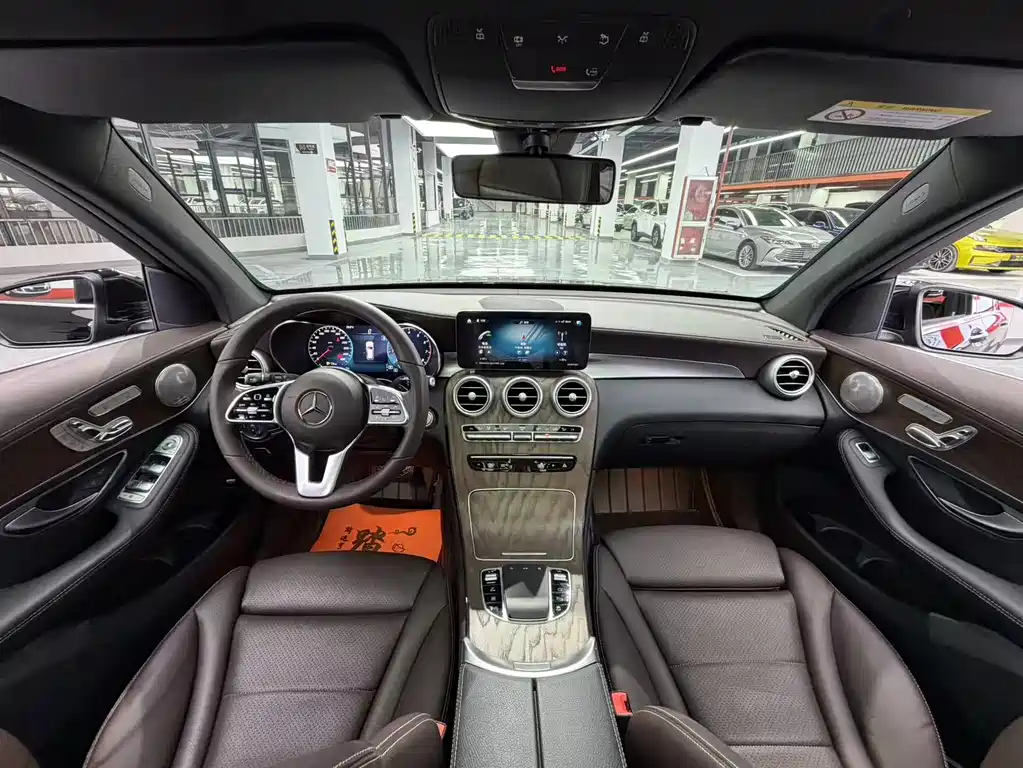 Mercedes-Benz GLC 2022