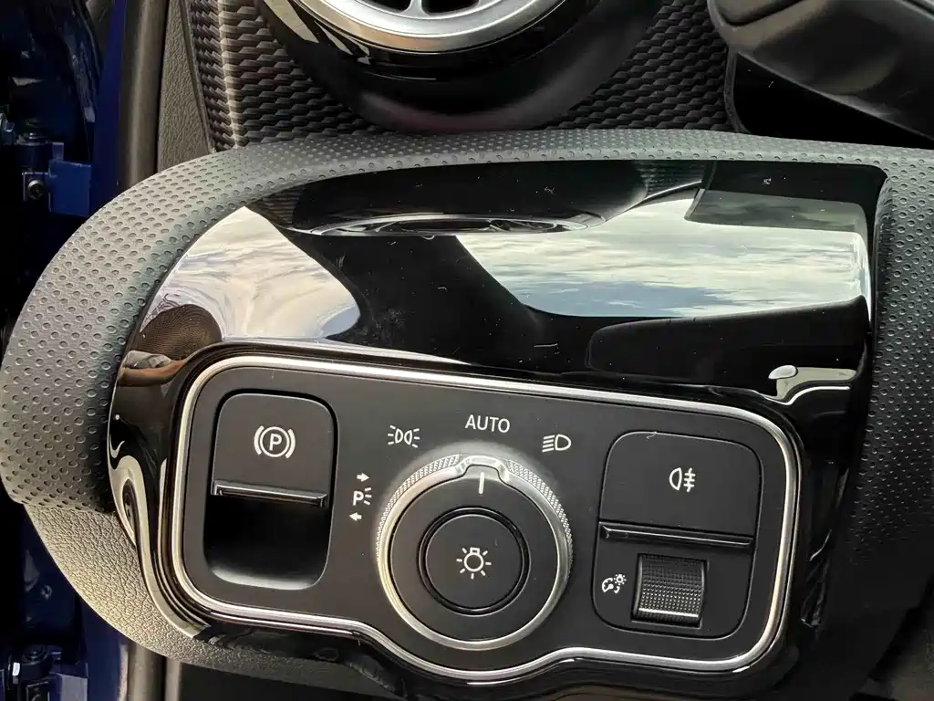 Mercedes-Benz A-Class 2022 — фото 18