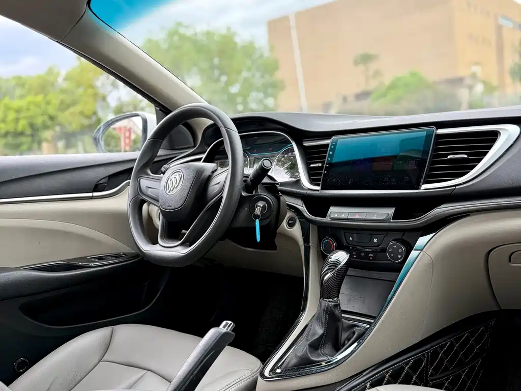 Buick Excelle 2020