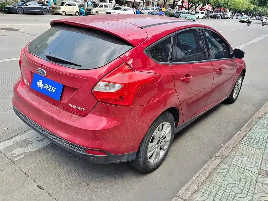 Ford Focus 2014