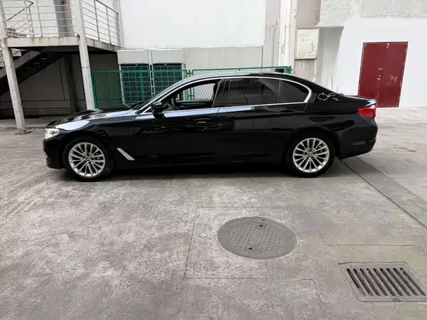 BMW 5 Series 2020