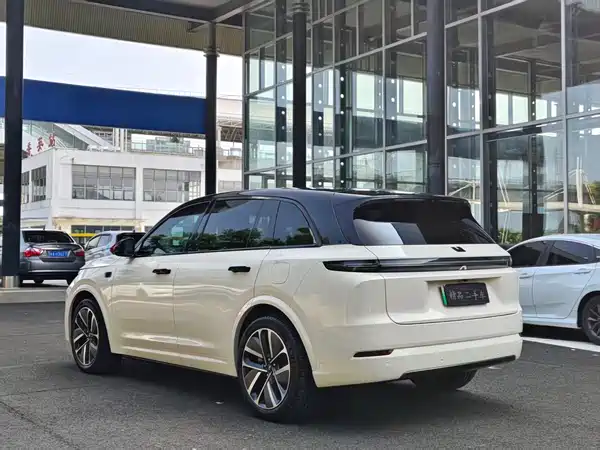 Li Auto L7 2024