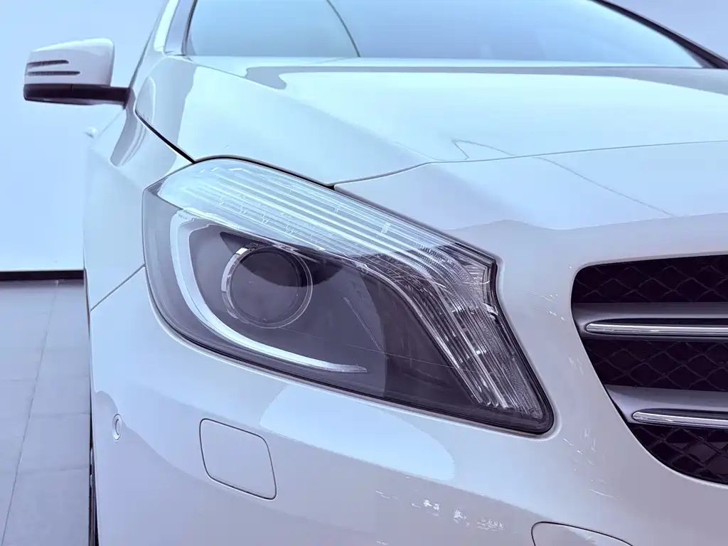 Mercedes-Benz A-Class 2014 — фото 24