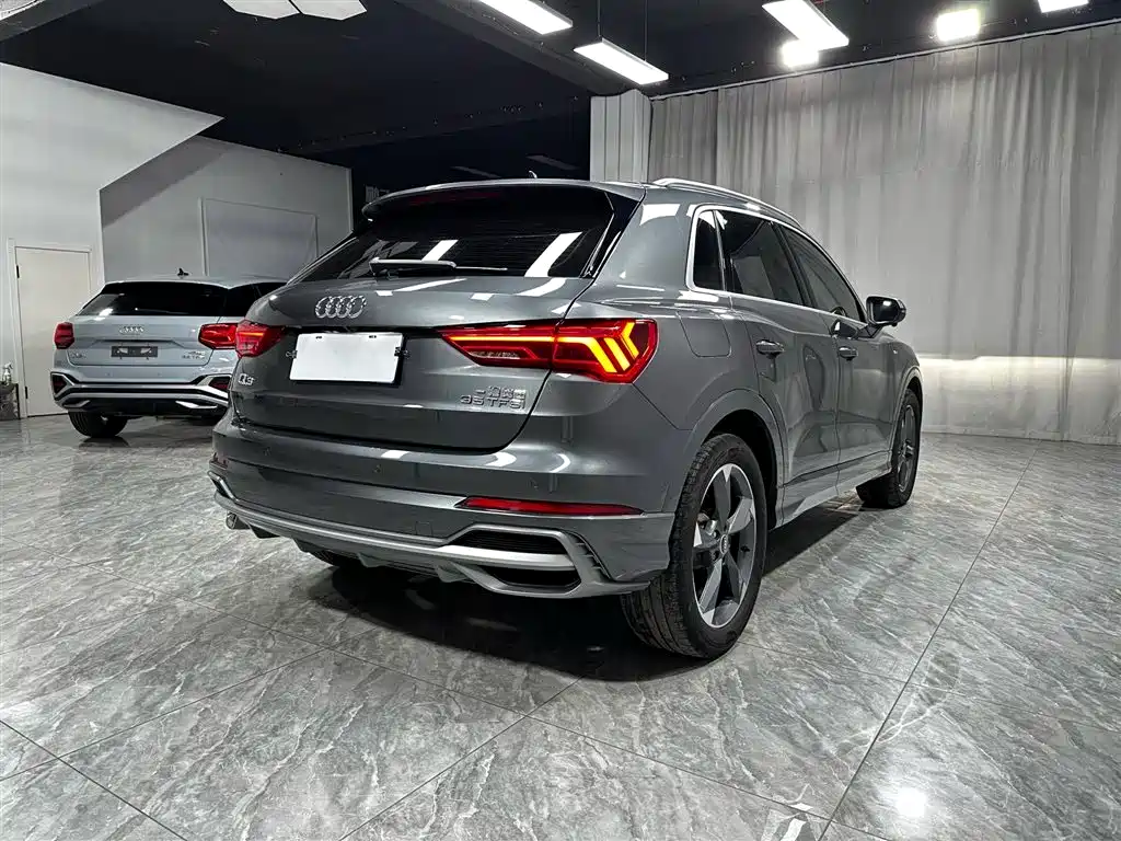 Audi Q3 2022