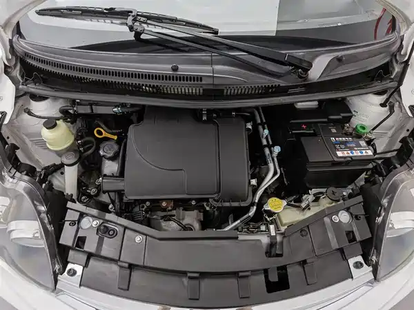 BYD F0 2015