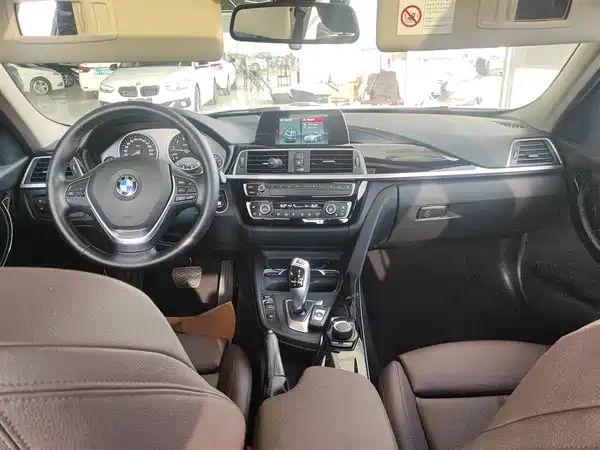 BMW 3 Series 2018