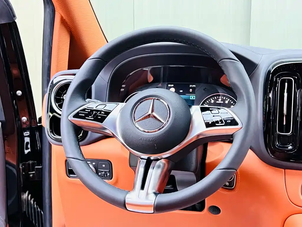 Mercedes-Benz Vito 2025 — фото 10
